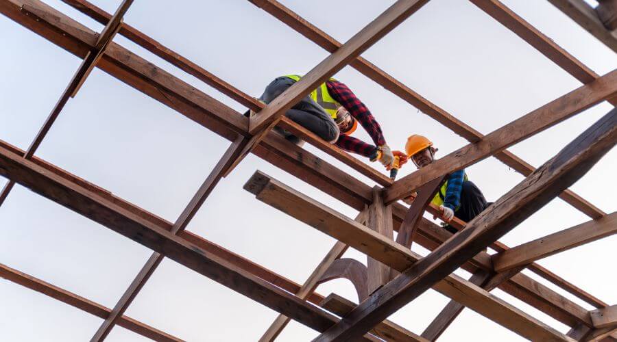 Professional residential roofers in Shirland, IL